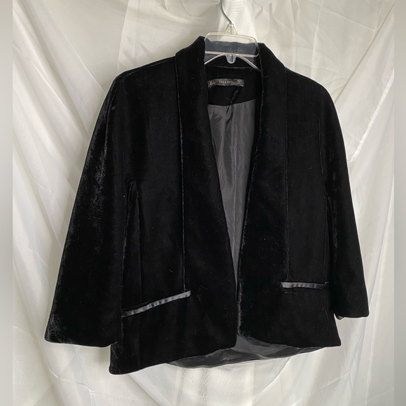Zara Basics Velvet Blazer Black - Picture 3 of 6